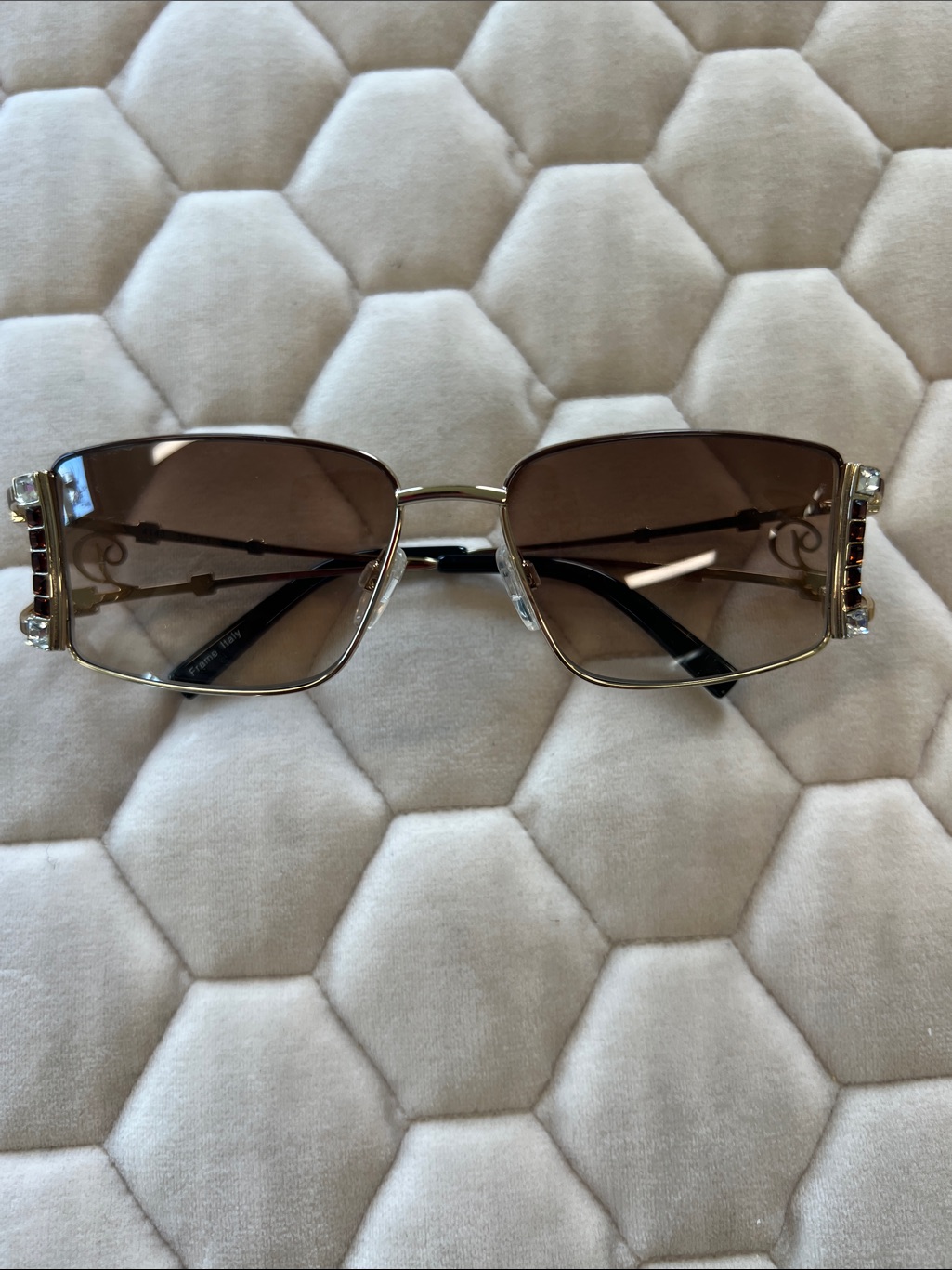 Diva 4143 Crystal Encrusted Distinctive Sunglass, Rare Out Of Circulation
